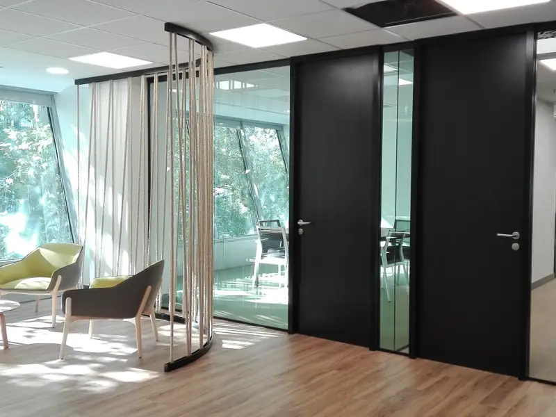 Mamparas de cristal continuo styleGLASS